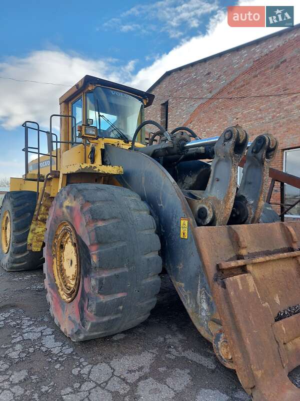 Volvo L 330D