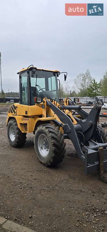 Volvo L30B