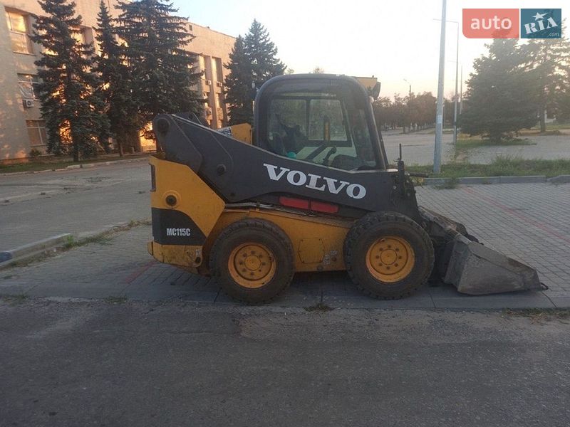 Volvo MC 70B