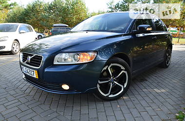 Volvo S40 SUMMUM FULL KLASS 2009