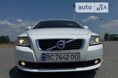 Volvo S40  2012