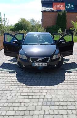 Volvo S40  2011