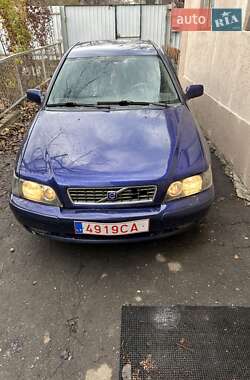 Volvo S40  2002