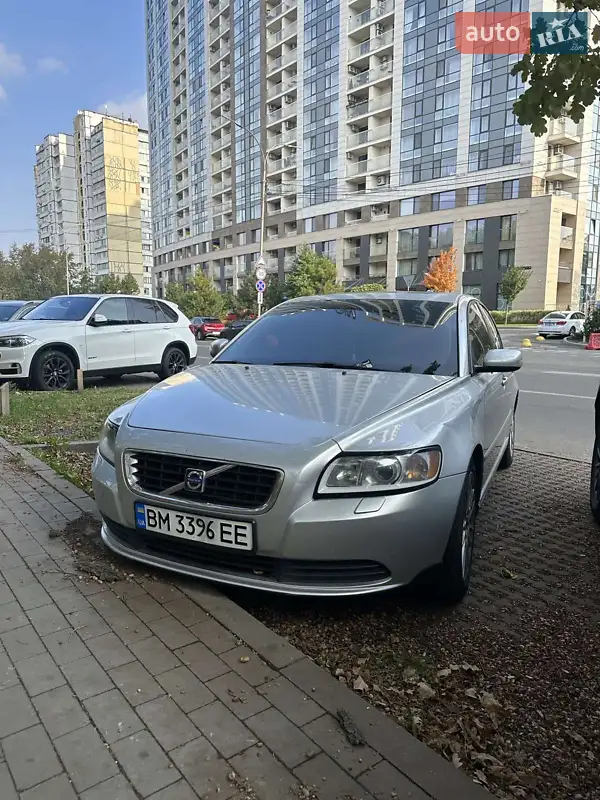 Volvo S40 2010