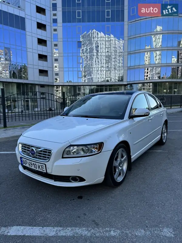 Volvo S40 2012
