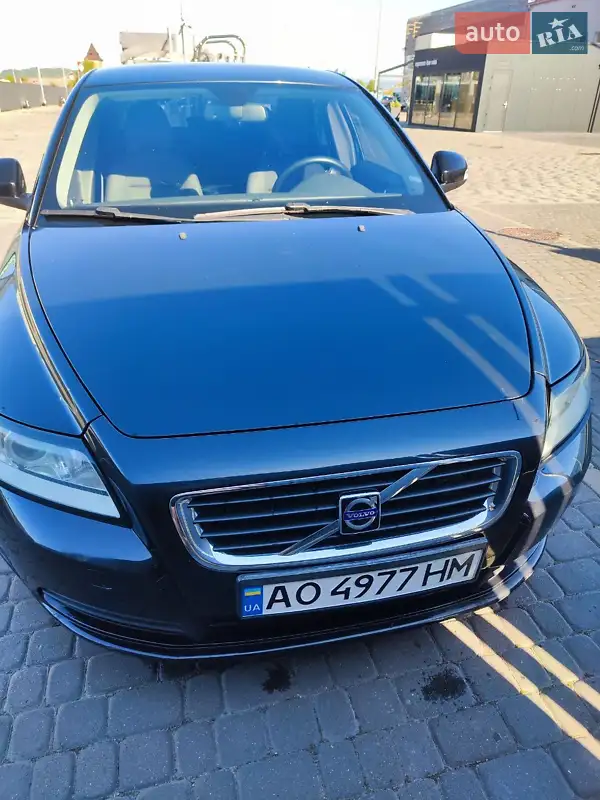 Volvo S40