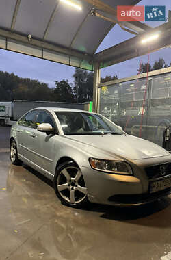 Volvo S40  2011