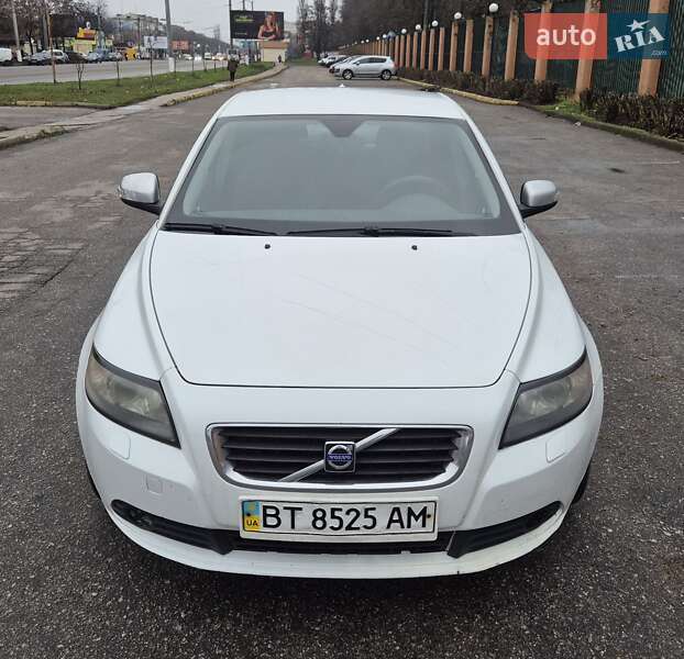 Volvo S40