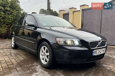 Volvo S40 2004