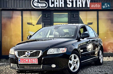 Volvo S40  2011