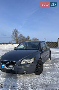 Volvo S40 2006