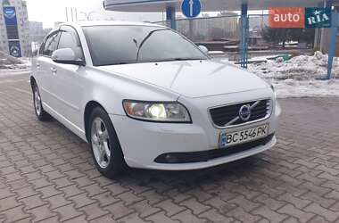 Volvo S40  2011