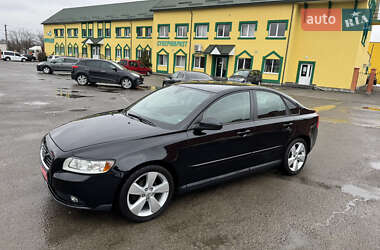 Volvo S40 2011