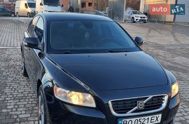 Volvo S40  2010