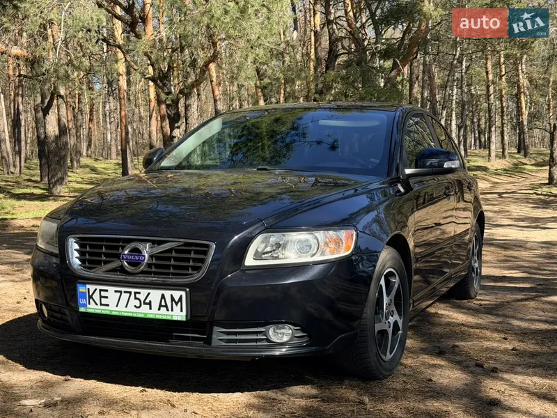 Volvo S40 2012