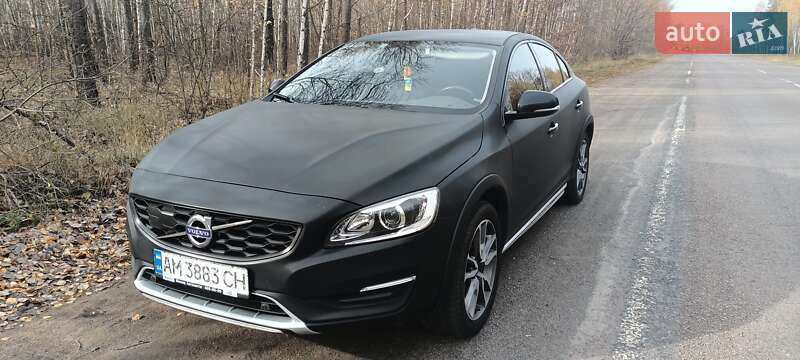 Легковые Volvo S60 Cross Country