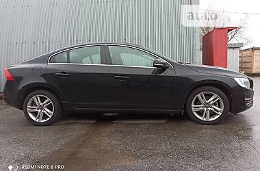 Volvo S60  2015