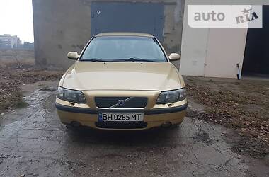 Volvo S60  2001