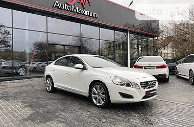 Volvo S60  2012