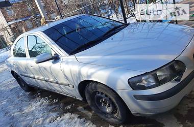 Volvo S60  2003