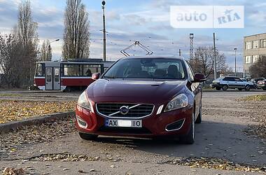 Volvo S60  2011