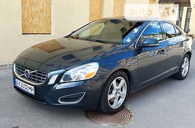 Volvo S60 5 TS AWD  2013