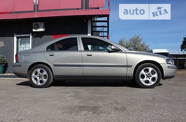 Volvo S60  2003