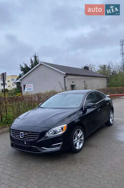Volvo S60  2015