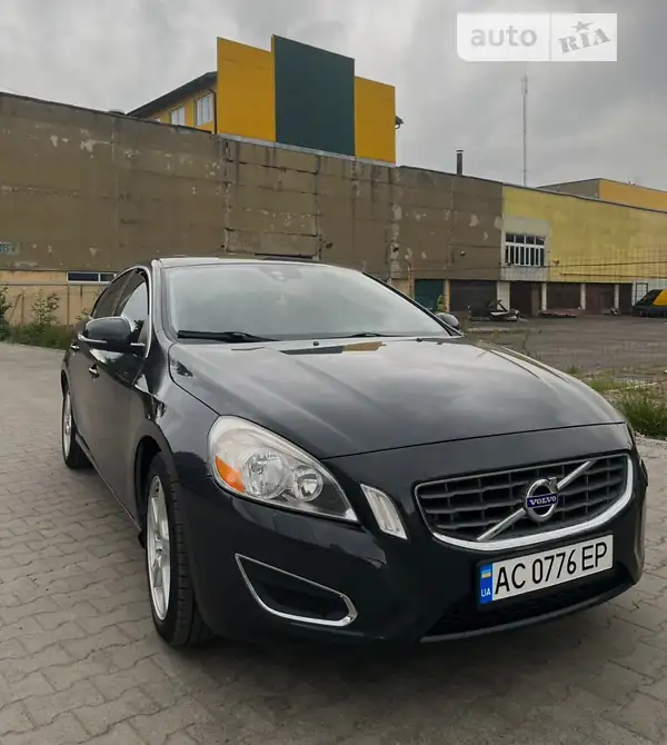 Volvo S60