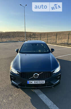 Volvo S60  2019