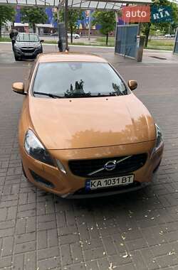 Volvo S60  2012