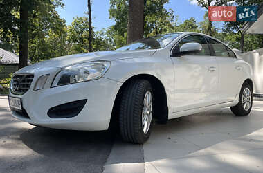 Volvo S60  2011