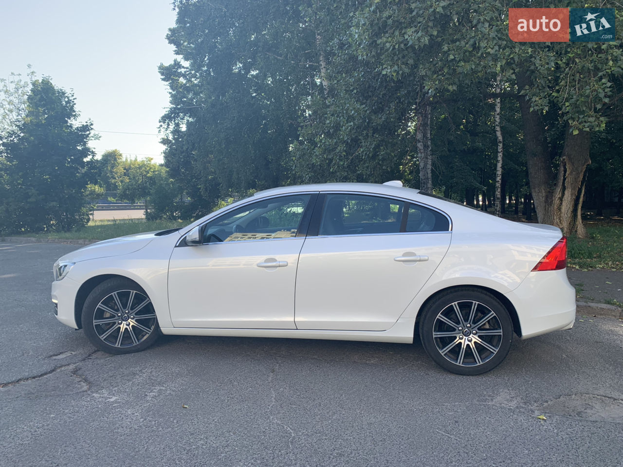 2017 Volvo S60 - фото 1