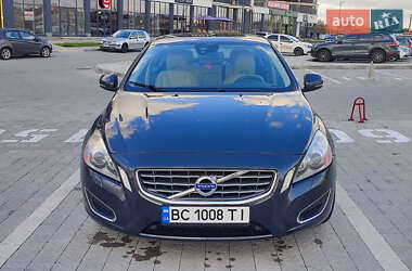 Volvo S60  2012
