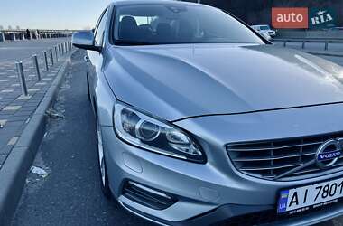Volvo S60  2016