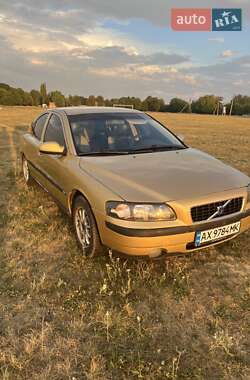 Volvo S60  2001