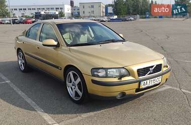 Volvo S60 2002