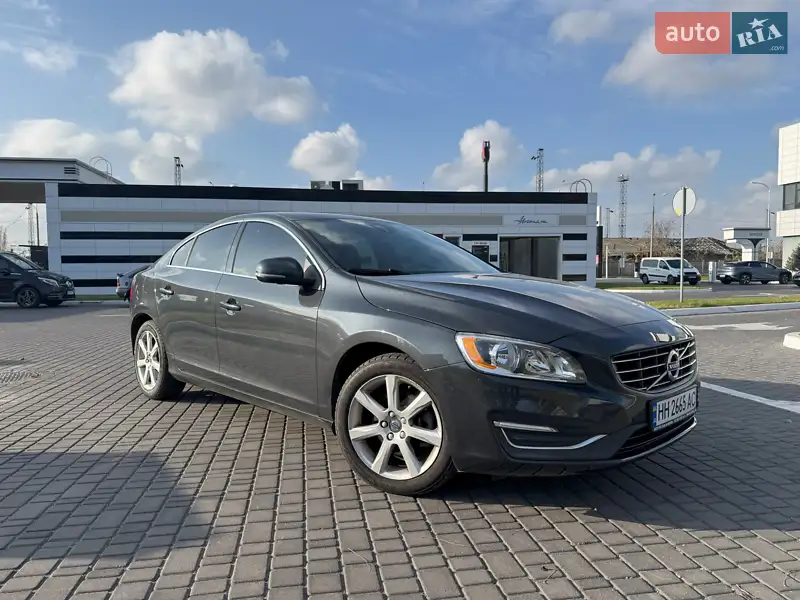 Volvo S60 2015