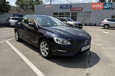 Volvo S60  2015