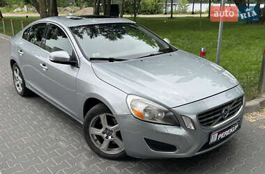 Volvo S60  2012