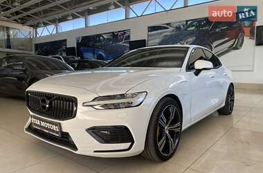 Volvo S60 2019