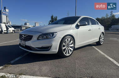 Volvo S60  2016