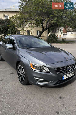 Volvo S60  2016