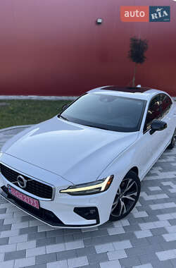 Volvo S60  2019