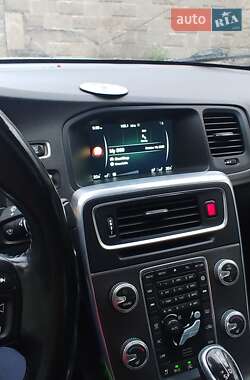 Volvo S60  2015