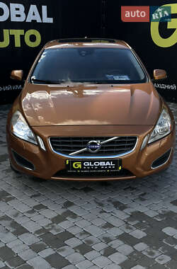 Volvo S60  2013