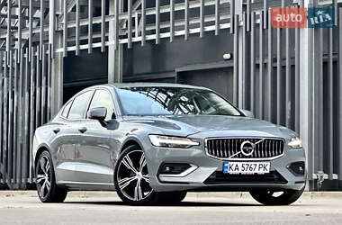 Volvo S60  2021