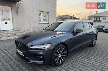 Volvo S60  2021