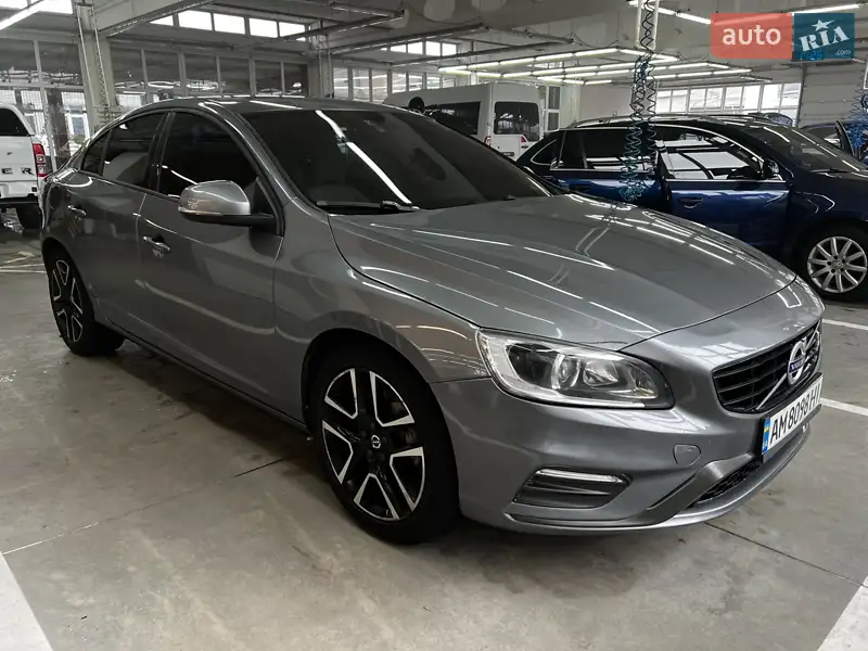Volvo S60