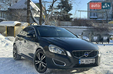 Volvo S60  2011